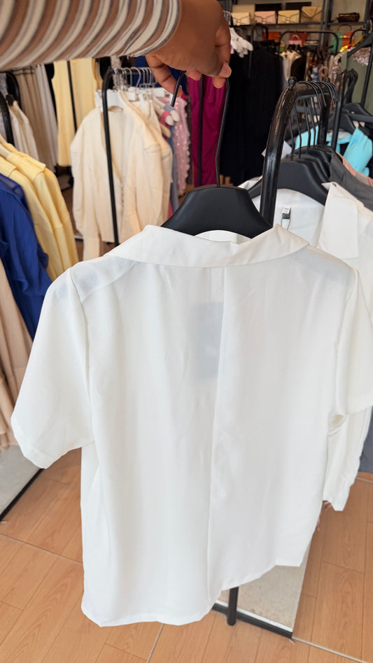 White t-shirt