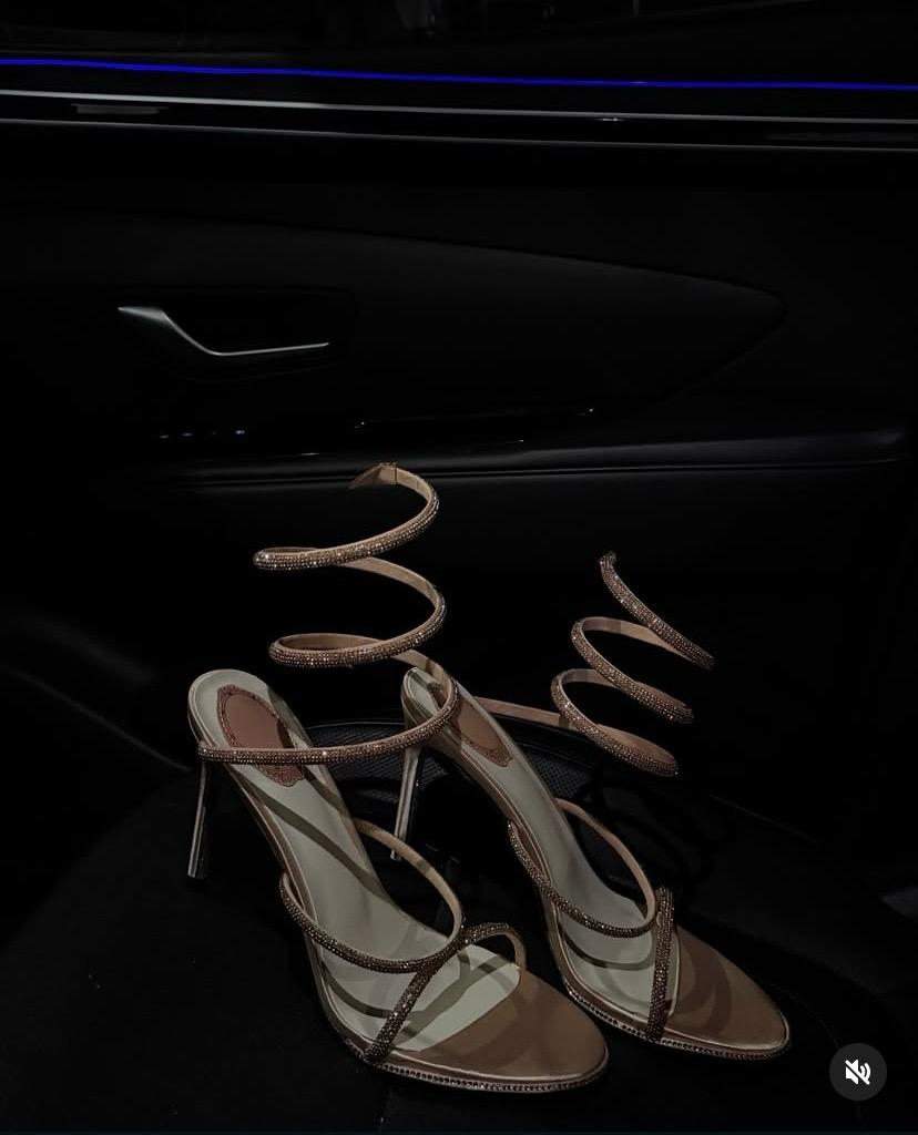 Shoe